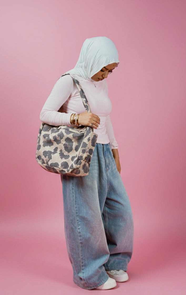 LEOPARD PRINT SHOULDER BAG