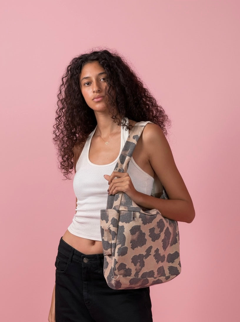 LEOPARD PRINT SHOULDER BAG