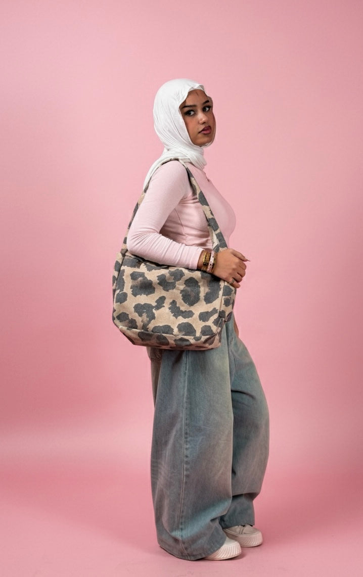 LEOPARD PRINT SHOULDER BAG